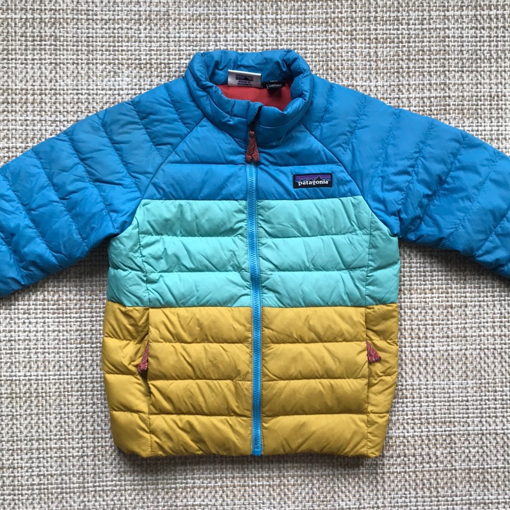 Patagonia Puffer Jacket (size 4T) - Picture 2 of 11